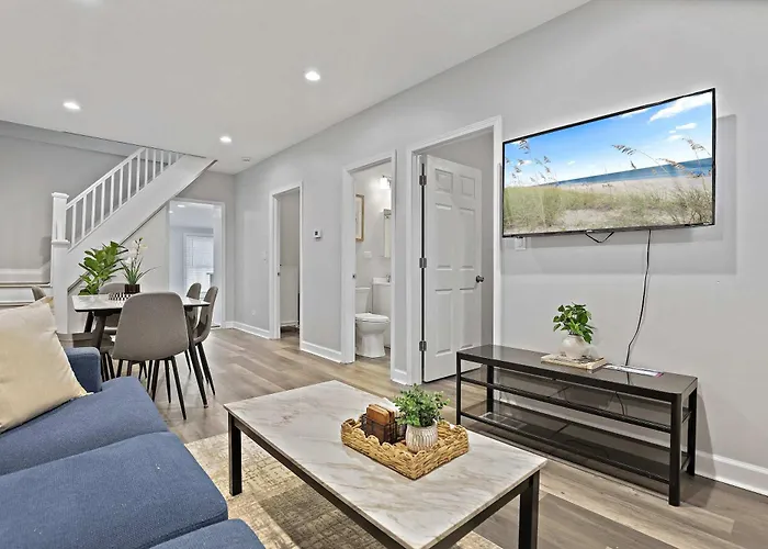 Spacious 5br 2ba *